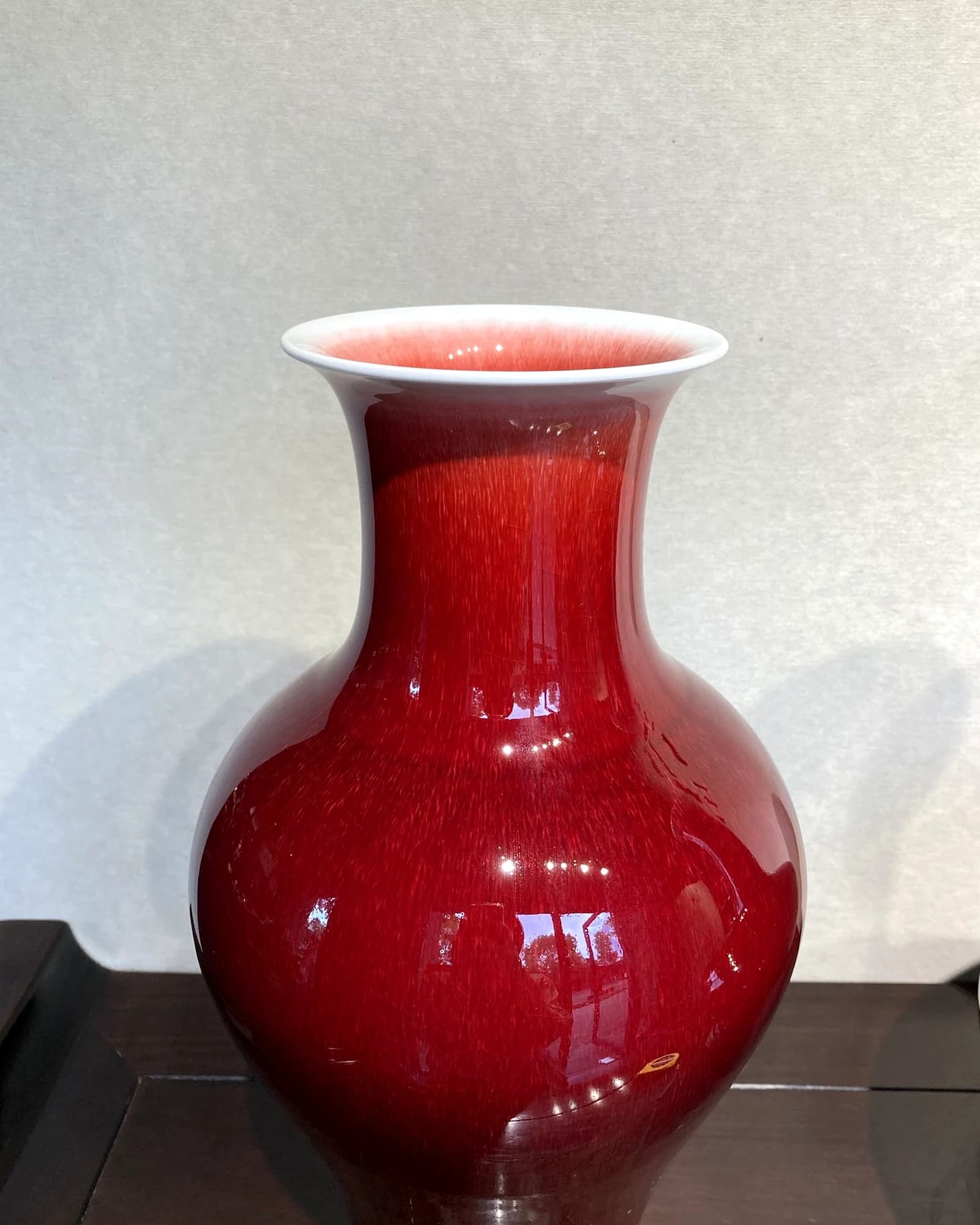 Langyao Red Guanyin Vase
